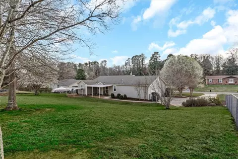 209 Meadow Ln, Easley, SC 29642 photo 29