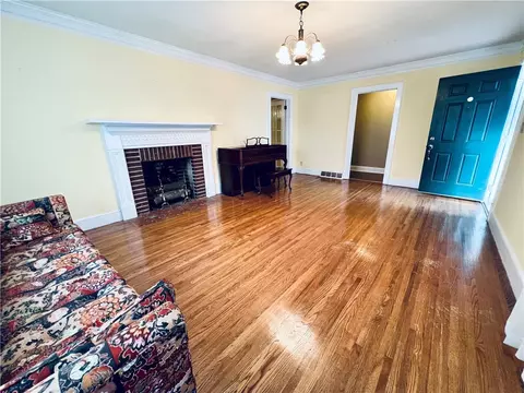 122 Shirmadon Dr, Honea Path, SC 29654 photo 3