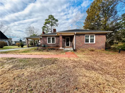 122 Shirmadon Dr, Honea Path, SC 29654 photo 1