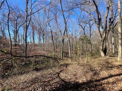 4 Keowee School Road Seneca Sc 29672 19 Photos Mls 20258992 Movoto