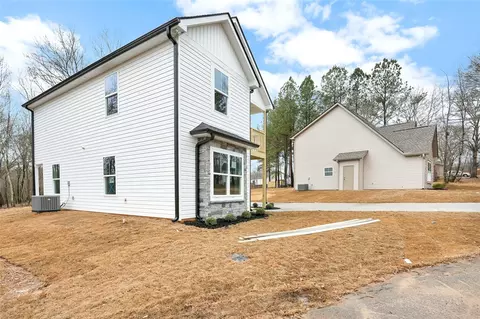 104 Gate Ct, Williamston, SC 29697 photo 2
