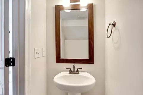 102 Gate Ct, Williamston, SC 29697 photo 5