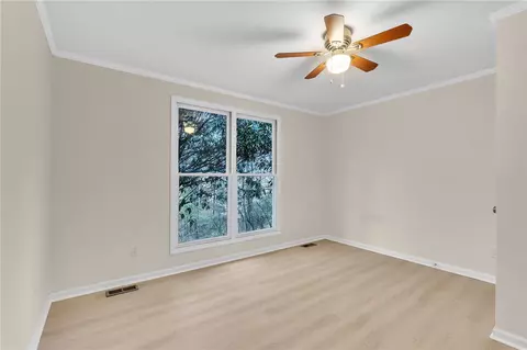 14 Thomas Dr, Williamston, SC 29697 photo 10
