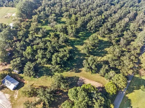 357 28 N Hwy, Abbeville, SC 29620
