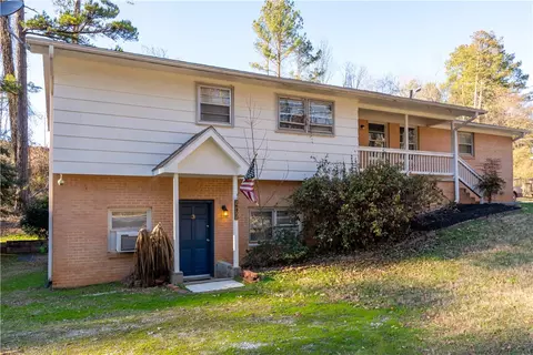 407 Old Central Rd, Clemson, SC 29631 photo 1