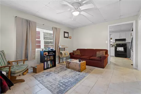 407 Old Central Rd, Clemson, SC 29631 photo 3