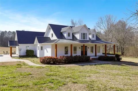 336 Longview Dr, Piedmont, SC 29673