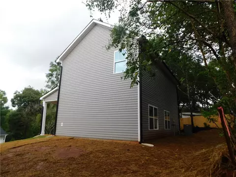 93 Preston St, Easley, SC 29640 photo 4