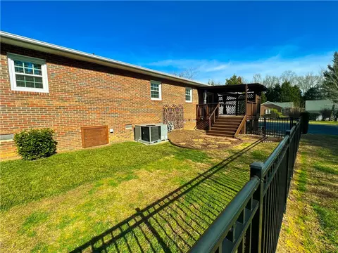 110 Stonehaven Ln, Easley, SC 29642 photo 25