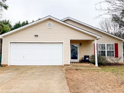 112 Mcscott Ct, Easley, SC 29640 photo 1