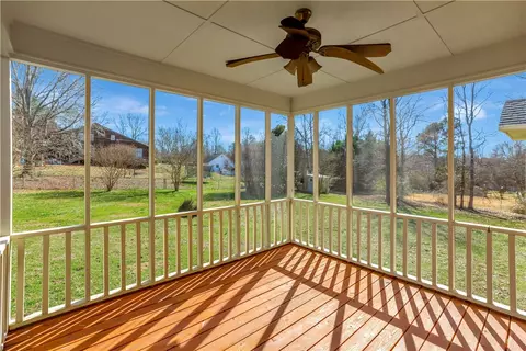 552 Norman Dr, Easley, SC 29640 photo 22