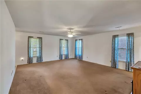 552 Norman Dr, Easley, SC 29640 photo 6