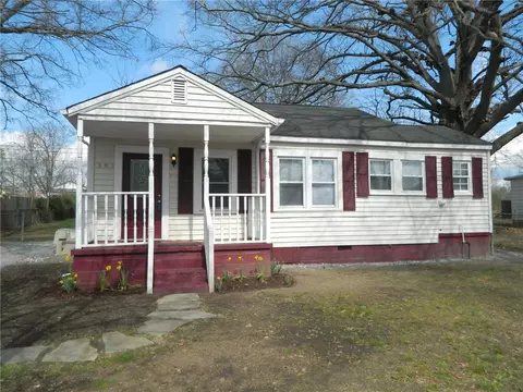 305 Drake Cir, Anderson, SC 29624