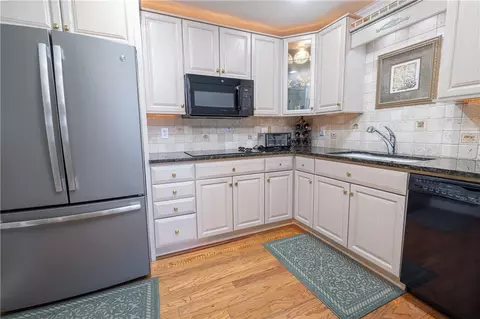 418 E Waterside Dr, Seneca, SC 29672 photo 28