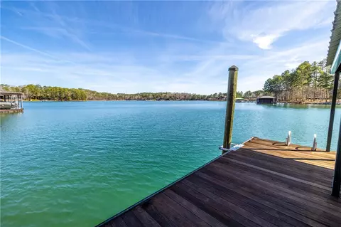 418 E Waterside Dr, Seneca, SC 29672 photo 5