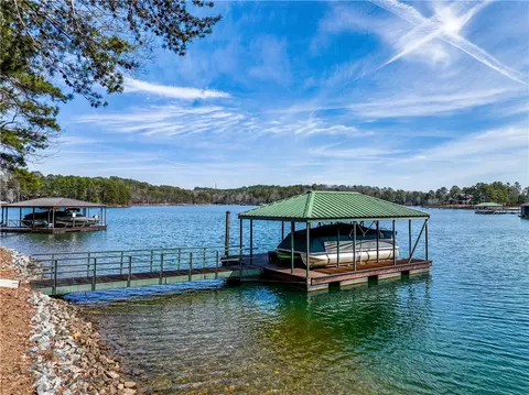 418 E Waterside Dr, Seneca, SC 29672 photo 6