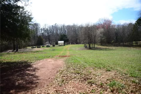 404 Devon Way, Anderson, SC 29621 photo 9