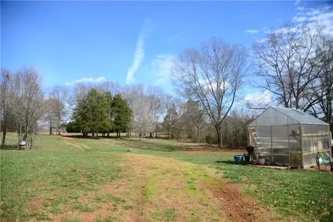 404 Devon Way, Anderson, SC 29621 photo 8