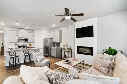 32 Grey Oak Trl, Greer, SC 29650 photo 13