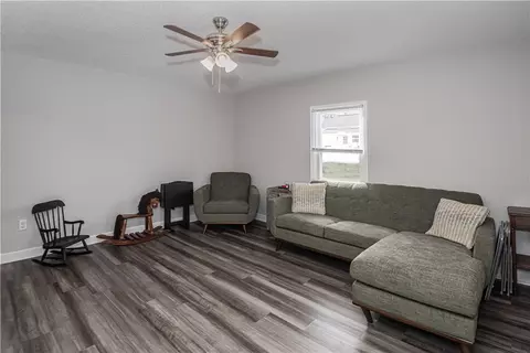 816 E A Ave, Easley, SC 29642 photo 12