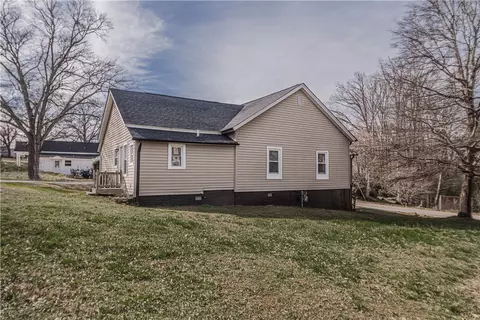 816 E A Ave, Easley, SC 29642 photo 5