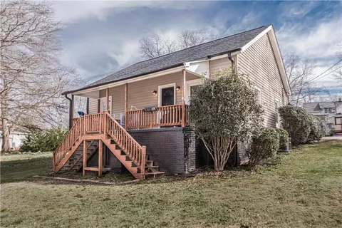 816 E A Ave, Easley, SC 29642 photo 2