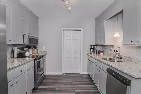 816 E A Ave, Easley, SC 29642 photo 30