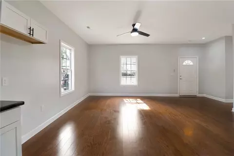 7 E Fourth St, Williamston, SC 29697 photo 9