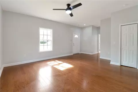 7 E Fourth St, Williamston, SC 29697 photo 11
