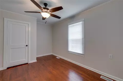207 Aiken St, Central, SC 29630 photo 11