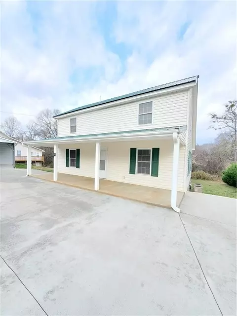 7 1st St, Pendleton, SC 29670 photo 3
