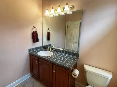 228 S Summit Dr, Seneca, SC 29672 photo 30
