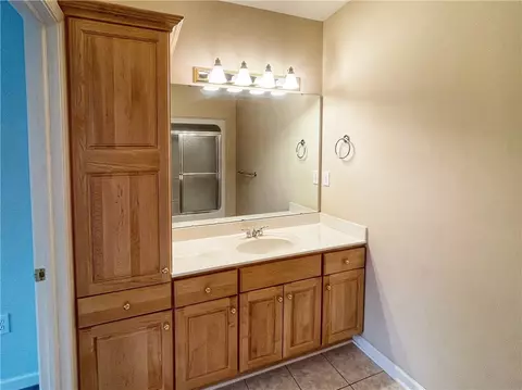 228 S Summit Dr, Seneca, SC 29672 photo 25