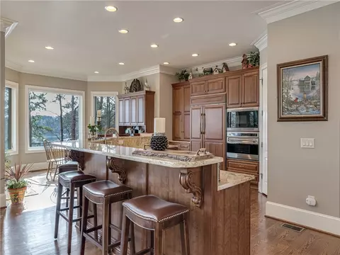 420 E Waterside Dr, Seneca, SC 29672 photo 18