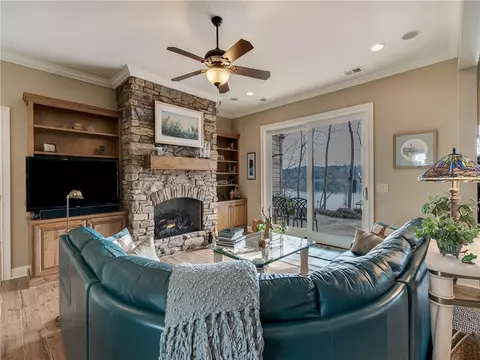 420 E Waterside Dr, Seneca, SC 29672 photo 36