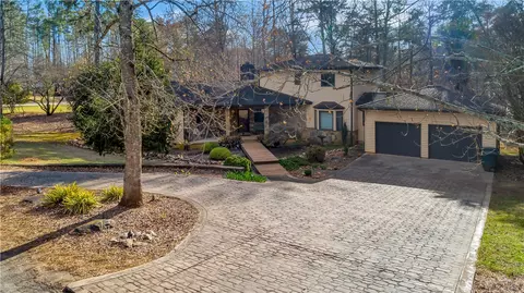 919 Holly Knoll Dr, Anderson, SC 29626