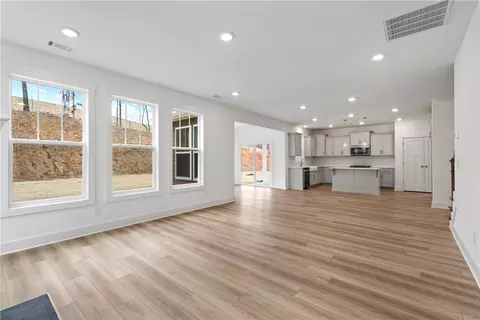 214 Founders Blvd, Central, SC 29630 photo 23