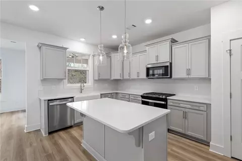 214 Founders Blvd, Central, SC 29630 photo 16