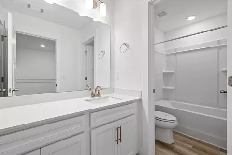 214 Founders Blvd, Central, SC 29630 photo 34