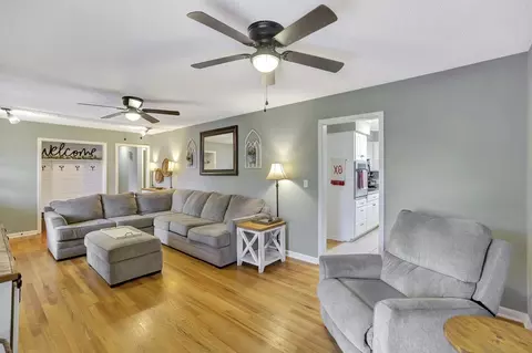 106 Playground Rd, Walhalla, SC 29691 photo 5