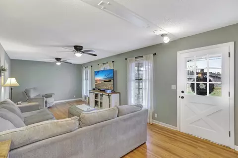 106 Playground Rd, Walhalla, SC 29691 photo 7
