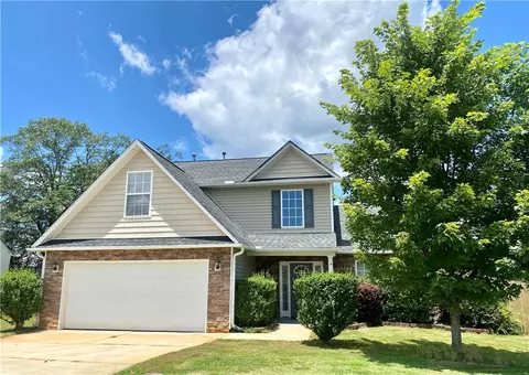 102 Wimberly Ct, Piedmont, SC 29673