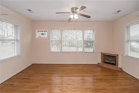 301 Sunset Dr, Easley, SC 29640 photo 16