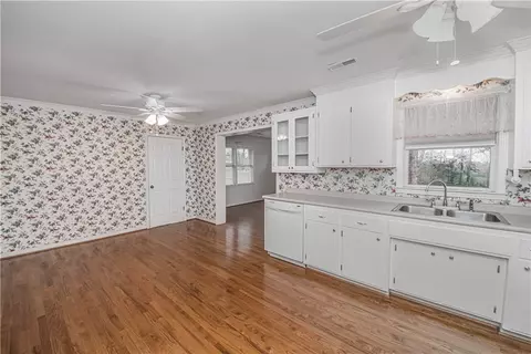 301 Sunset Dr, Easley, SC 29640 photo 15