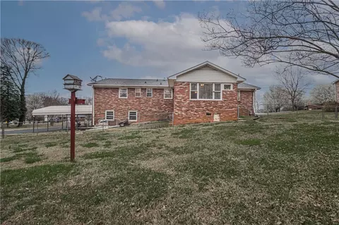301 Sunset Dr, Easley, SC 29640 photo 6
