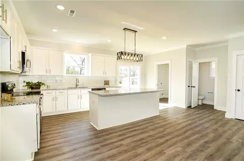 16 School St, Williamston, SC 29697 photo 8