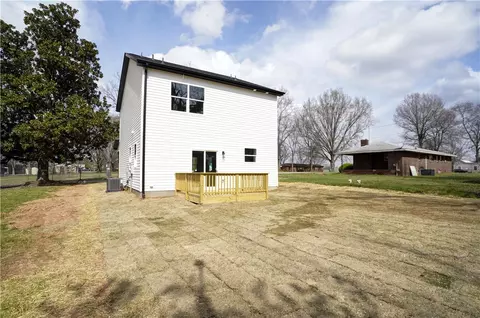 16 School St, Williamston, SC 29697 photo 38