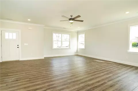 16 School St, Williamston, SC 29697 photo 6