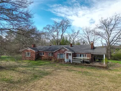 635 Three And Twenty Rd, Easley, SC 29642 photo 1