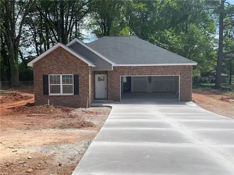 2200 Rush St, Anderson, SC 29621